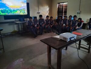 LK class photo 5 .jpg