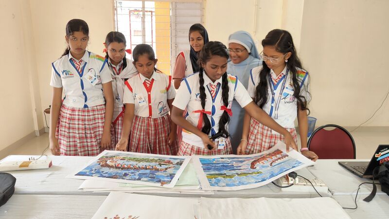പ്രമാണം:Ssk-2023-kollam team 1 3.jpg