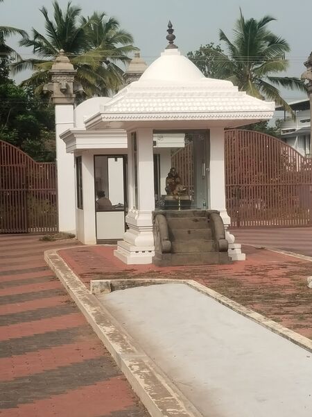 പ്രമാണം:1000228710.jpg