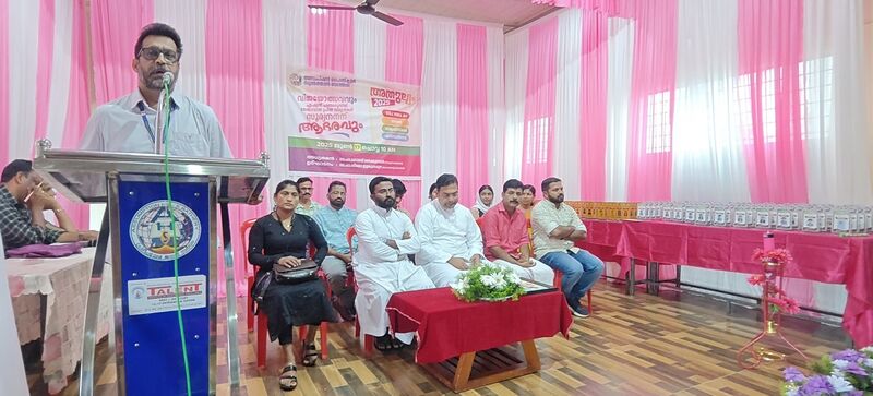 പ്രമാണം:15051 athulyam 22.jpg