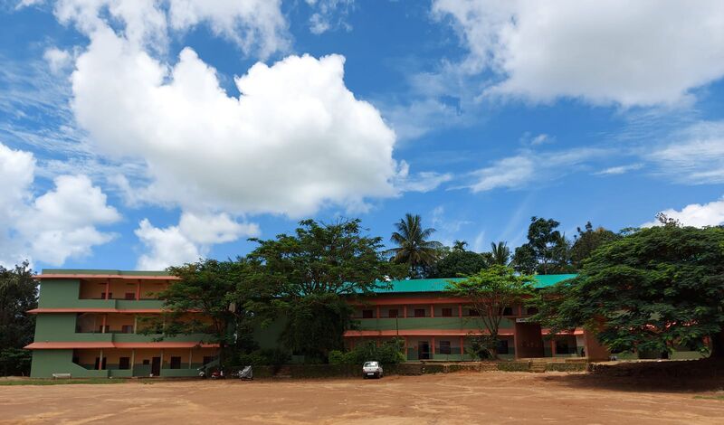 പ്രമാണം:15465 1.jpg