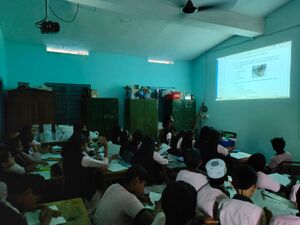 18574 HITECH CLASS.jpg