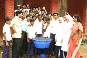 19015-Fruit Preserver 2003-2004.resized.JPG