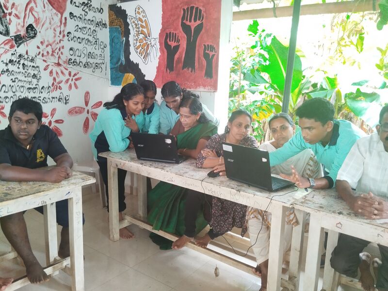 പ്രമാണം:36035 freedom3.jpg