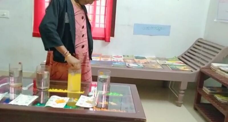 പ്രമാണം:44055 science experi.jpeg