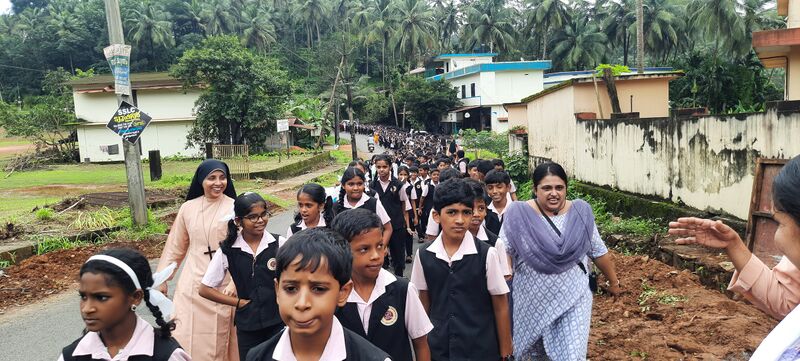 പ്രമാണം:47026-stghssv-hiroshima, Nagasaki day15.jpg