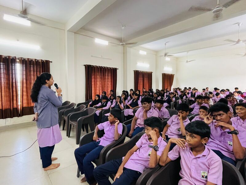 പ്രമാണം:48001 CLASS 1.jpeg