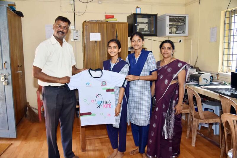 പ്രമാണം:11007LK24 3.jpeg