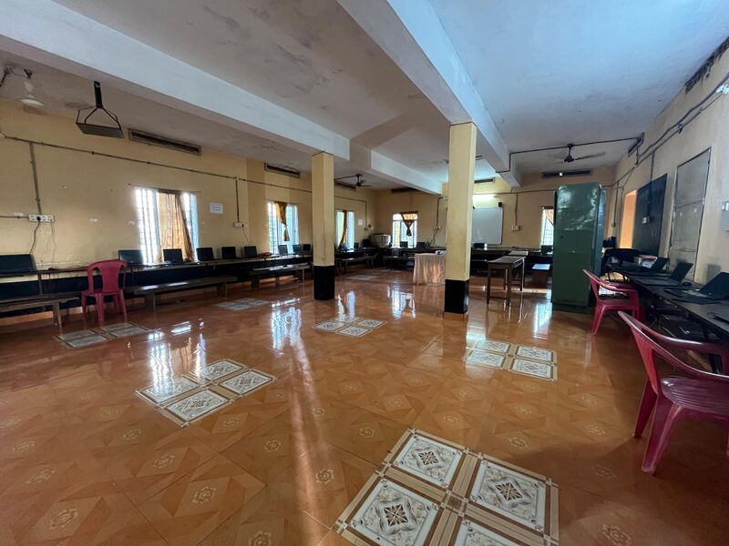 പ്രമാണം:11018 picture3.jpeg