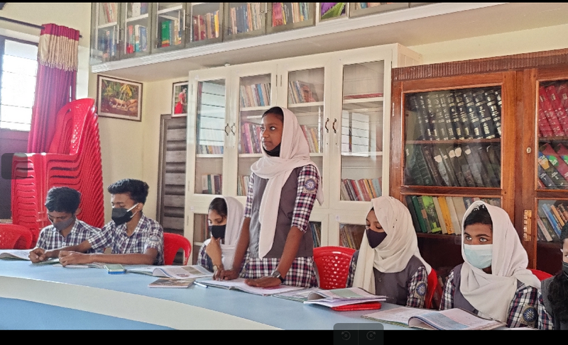 പ്രമാണം:15051 librari 3.png