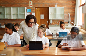 1510109 HITECH HALL.png