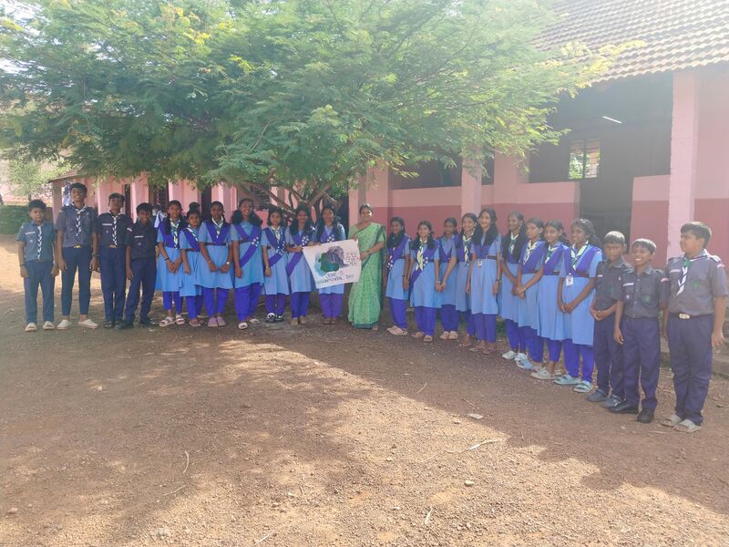 പ്രമാണം:23057 Paristhidi dinam.jpg