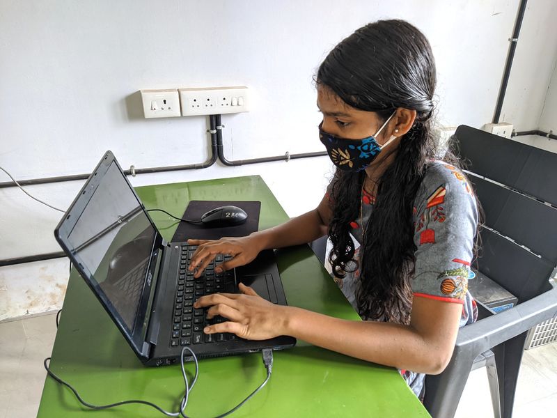 പ്രമാണം:28012 LK 1920 289.jpeg