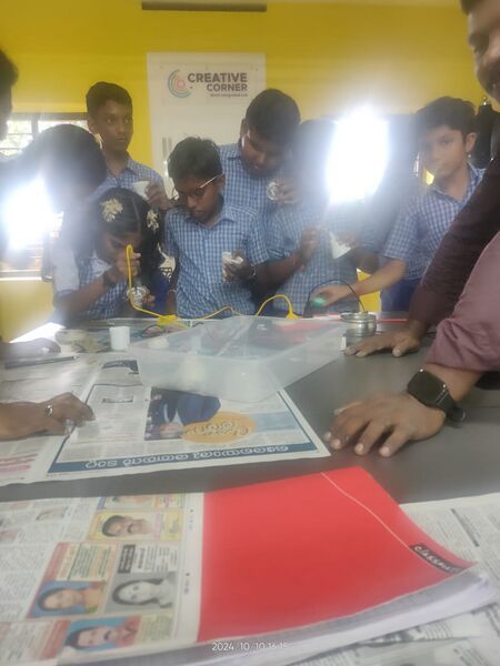 പ്രമാണം:43073 Govt High scool Kalady.jpg