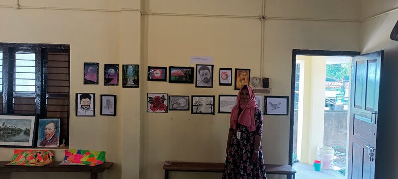 പ്രമാണം:Artgallery22 2.jpg