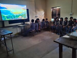 LK class photo 4 .jpg