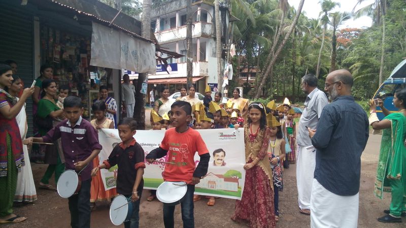 പ്രമാണം:Pravesanolsavam 2017-18.jpeg