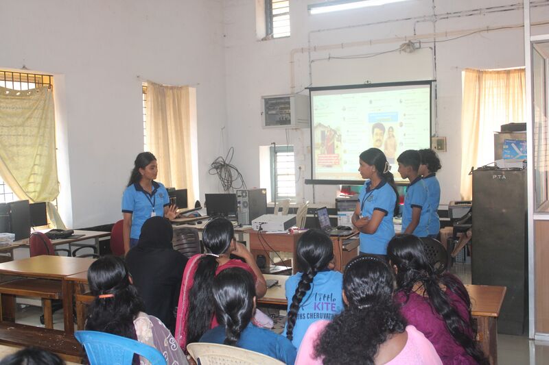 പ്രമാണം:12501 ai training2.JPG