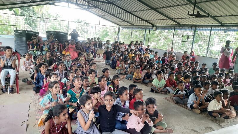 പ്രമാണം:21706 magic 02.jpg