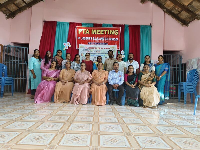 പ്രമാണം:26342 general body 6meeting.jpg