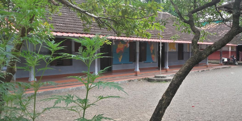 പ്രമാണം:32221-school.png