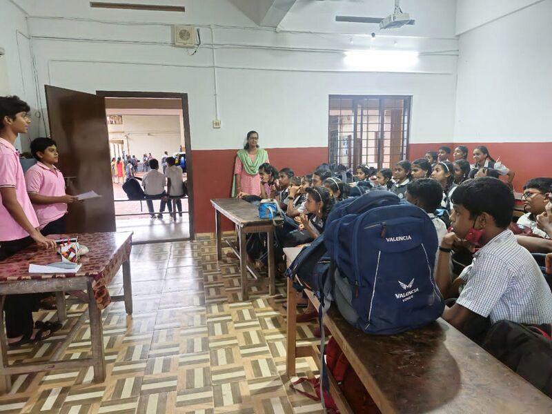 പ്രമാണം:37053-CLASS BY LK STUDENTS(3).jpeg