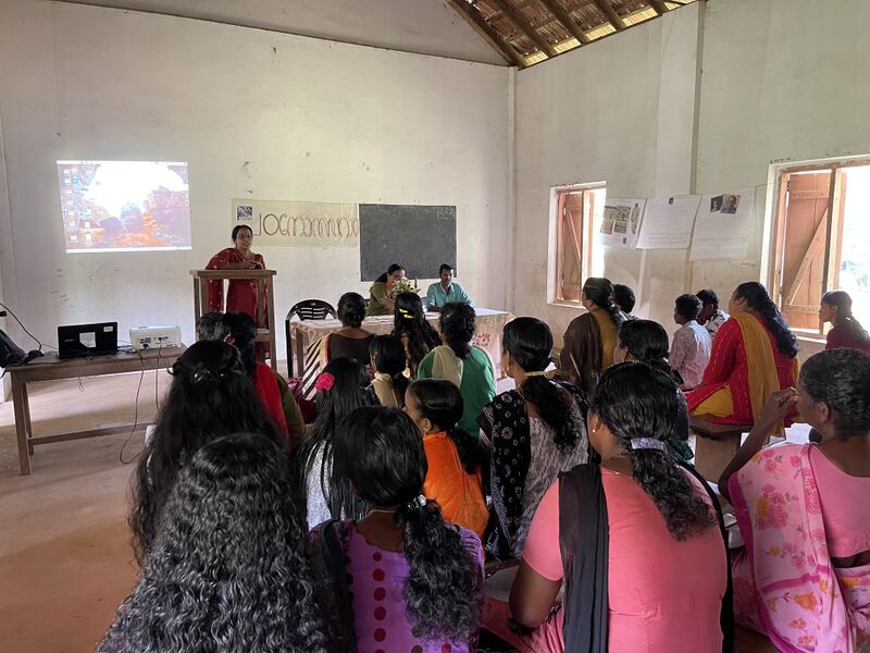 പ്രമാണം:38098-samagra gunamenma1.jpeg