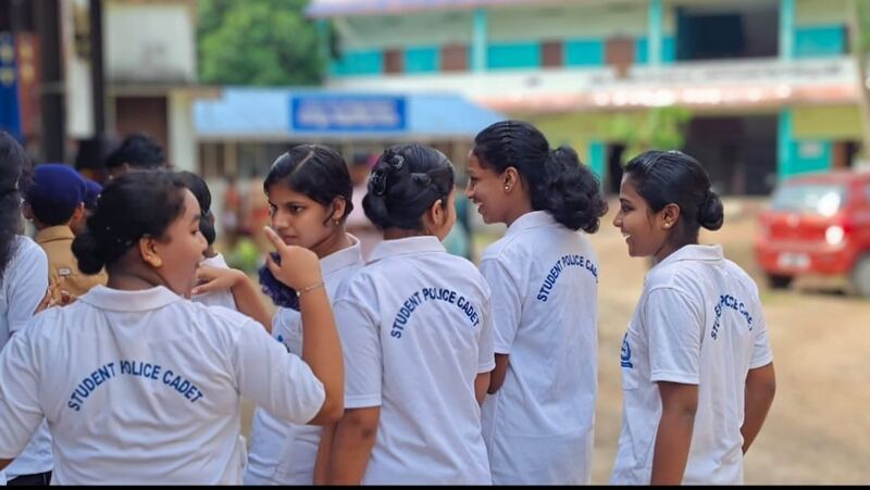 പ്രമാണം:42003 01.jpeg