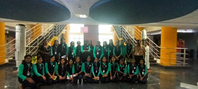 പ്രമാണം:42042 IIST VISIT.jpg