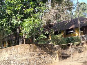 42507 schoolimage.jpg