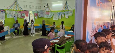 പോളിംങ് സ്റ്റേഷൻ