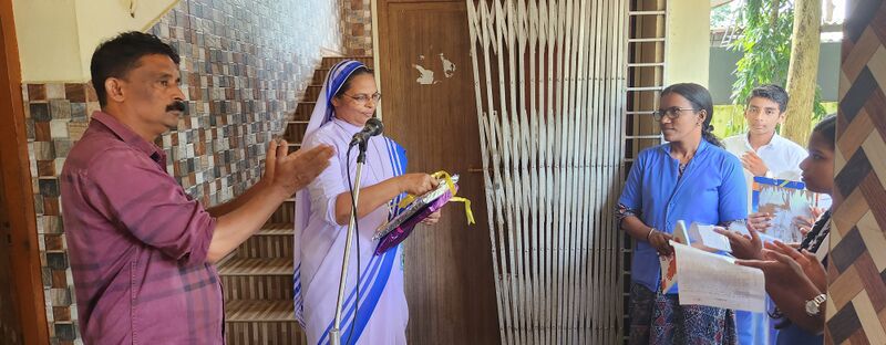 പ്രമാണം:Engmagazine 35052 232.jpg