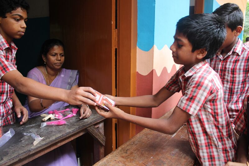 പ്രമാണം:ഐസ്ക്രീം 6.JPG