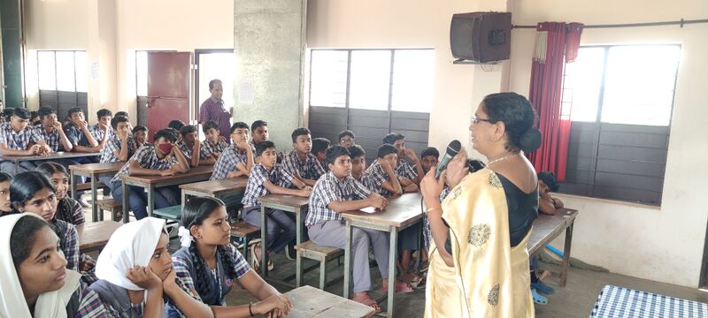 പ്രമാണം:15051 motivation i.jpg