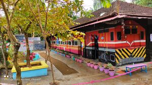 16817 schoolphoto1.jpeg