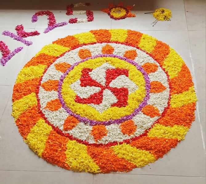 പ്രമാണം:19042 4 Pookkalam 2025.jpg