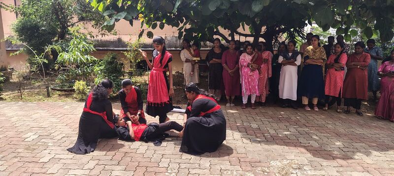 പ്രമാണം:25121 AGAINT LEHARI.jpg