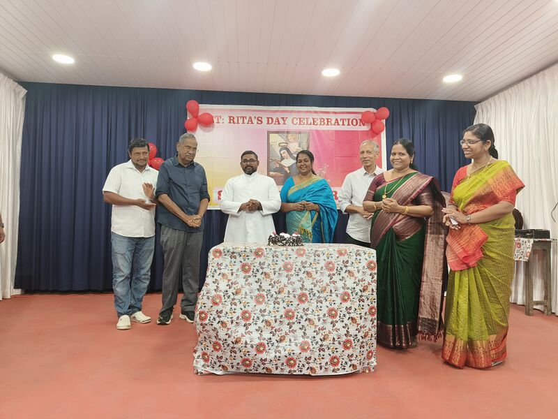 പ്രമാണം:26093 feast.jpg