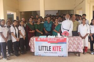 37001 Little Kites Assembly-1.jpg