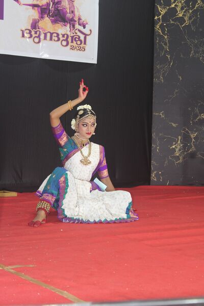 പ്രമാണം:43085 kalo5.JPG