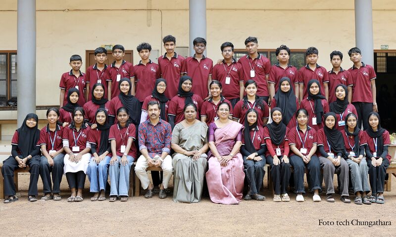 പ്രമാണം:48106 LK Batch 24-27.jpeg