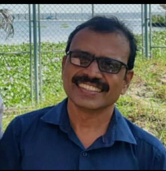 പ്രമാണം:Alex p j .jpg