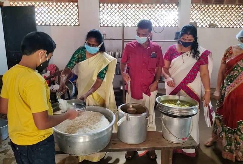 പ്രമാണം:BS21 KNR 13043 3.jpg