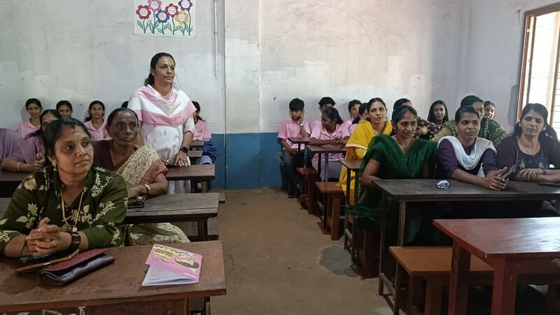 പ്രമാണം:12029 lk 906.jpeg