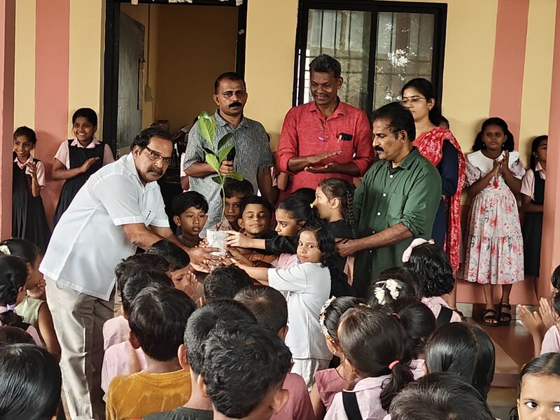 പ്രമാണം:12329-envi3.jpg