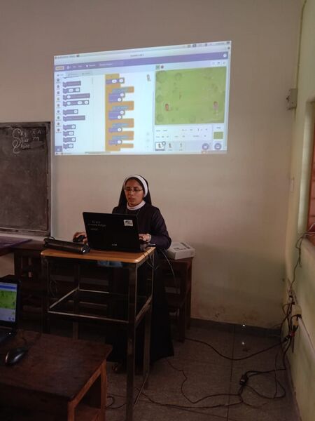 പ്രമാണം:28027 school camp 25 4.jpg