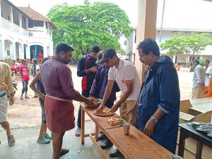 37013-ദുരിതാശ്വാസ ക്യാമ്പ്3.jpg
