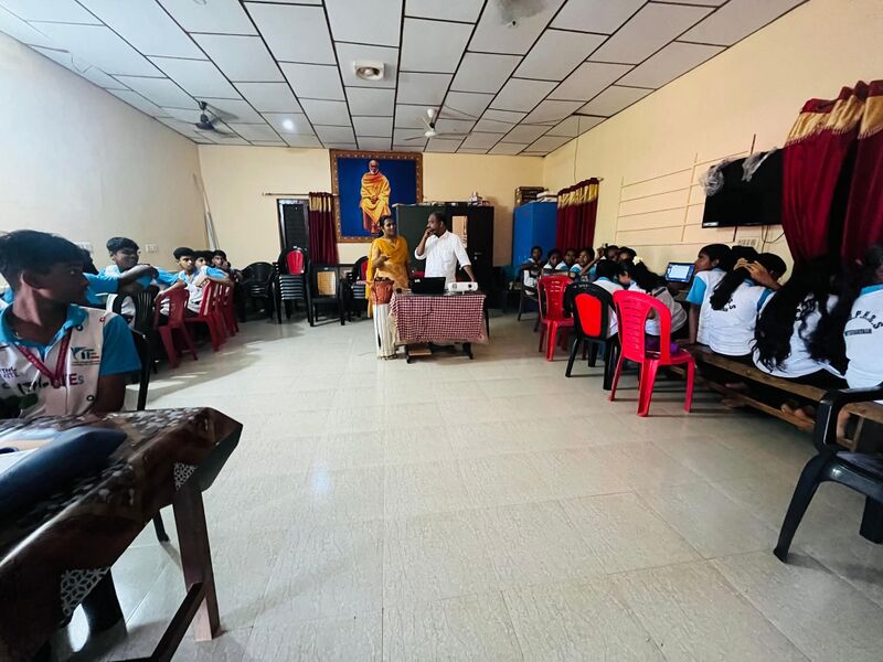 പ്രമാണം:38015,-lk camp-1-26.jpg