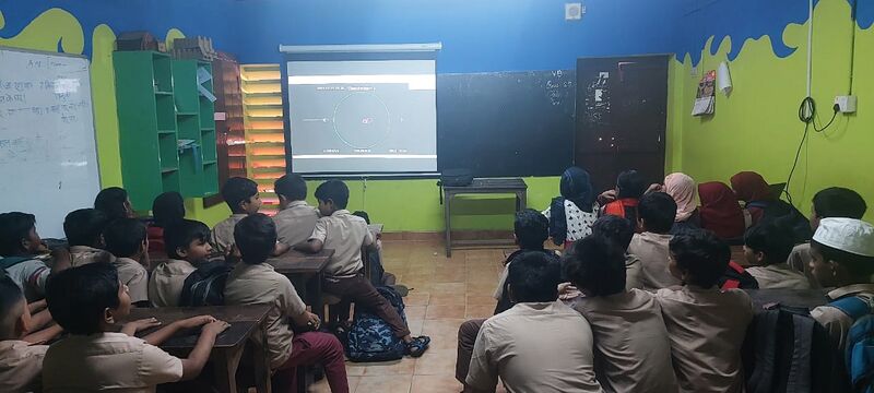 പ്രമാണം:43239 Hitech classroom.jpeg