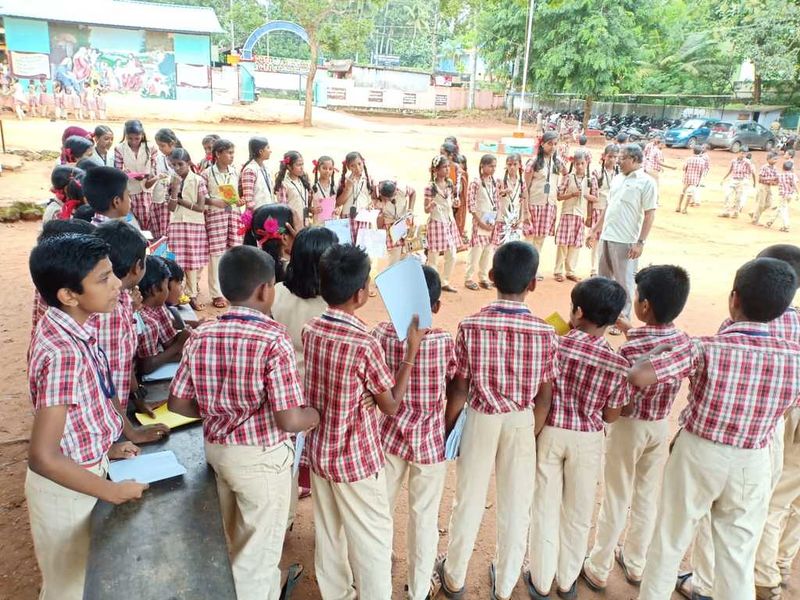 പ്രമാണം:44003 99.jpg